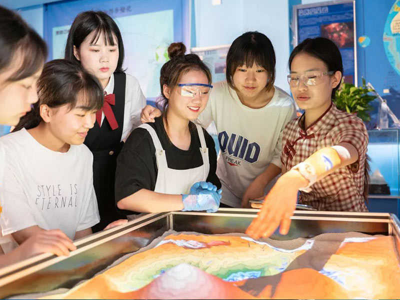 甘泉数字化地理实验室
