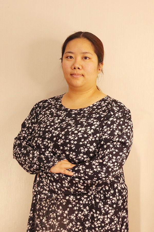 甘泉候洋  本科学历，优秀班主任